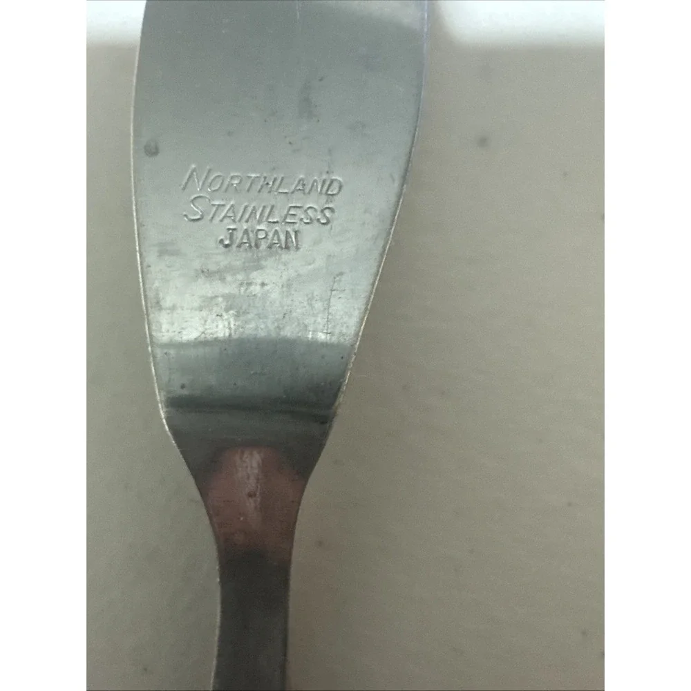 Oneida Royal Wisp   Stainless Flat Handle‎ Master Butter Knife Japan 6 7/8